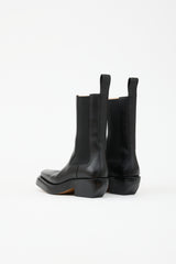 Bottega Veneta Leather Lean Chelsea Boot
