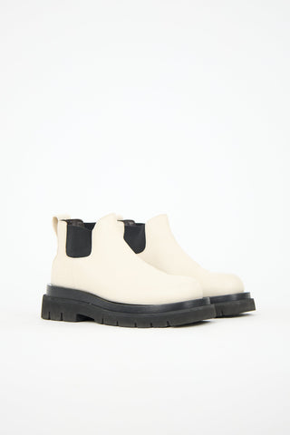 Bottega Veneta Leather Lug Chelsea Boot