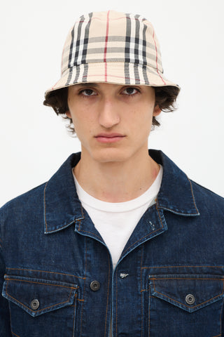 Burberry Beige Novacheck Reversible Bucket Hat