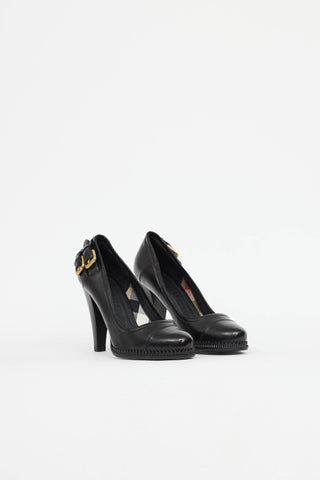 BurberryDouble Buckle Pump
