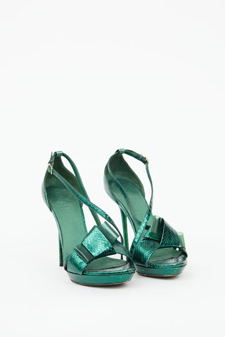 Burberry Green Embossed Bow Pump