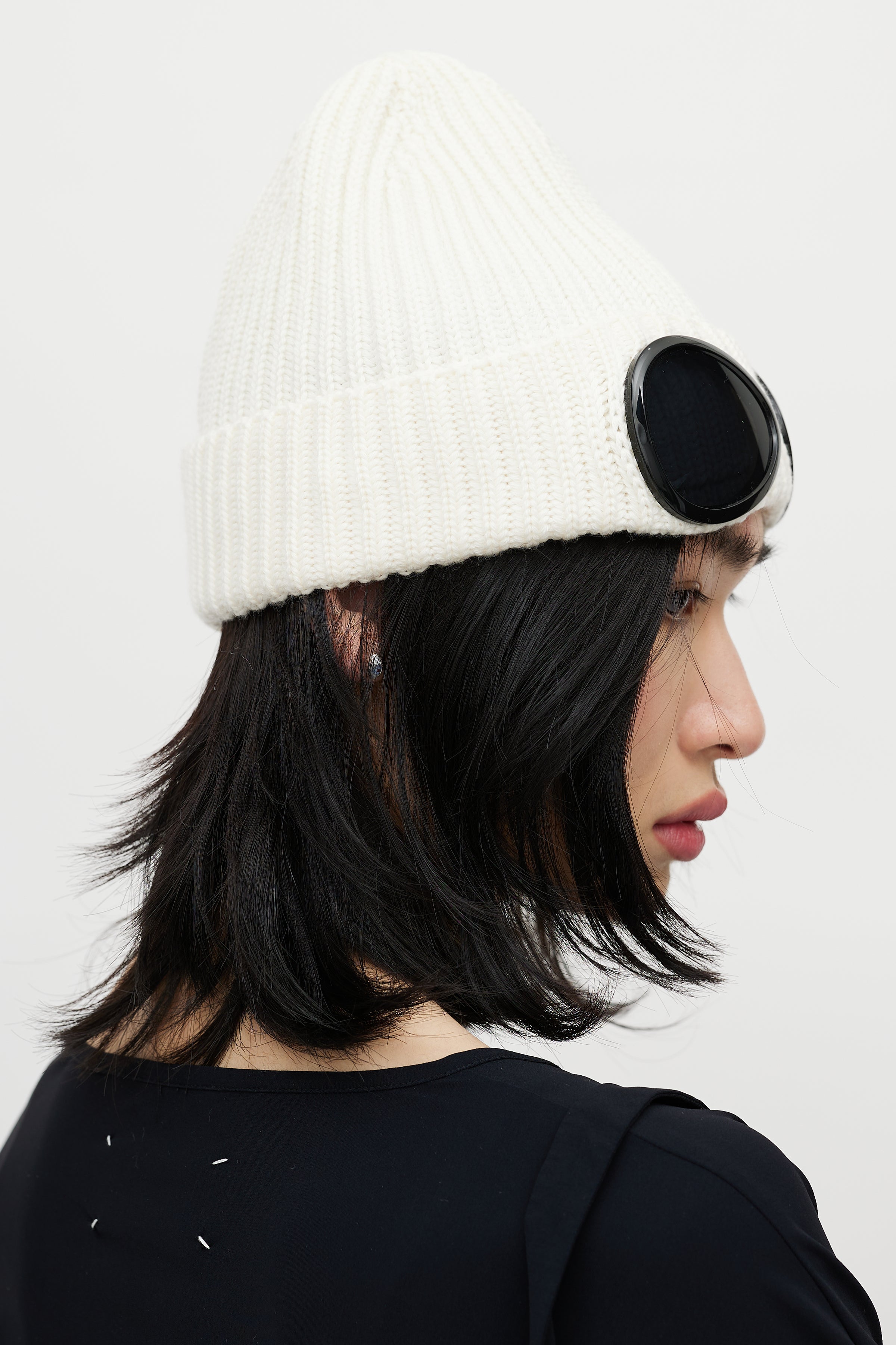 wool goggle beanie C.P. Company // Cream Wool Knit Goggle Beanie – VSP Consignment