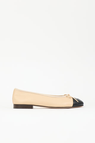 Chanel Leather CC Ballet Flat