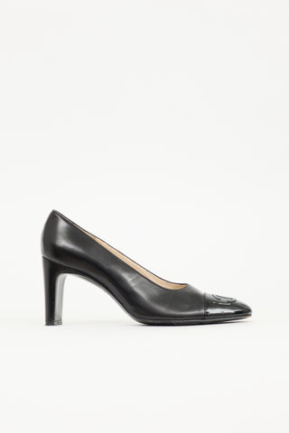 Chanel Vintage Leather CC Pump