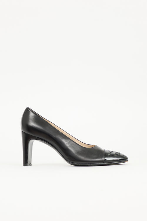 Chanel Vintage Leather CC Pump