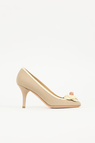 Chanel Vintage Camellia CC Pump