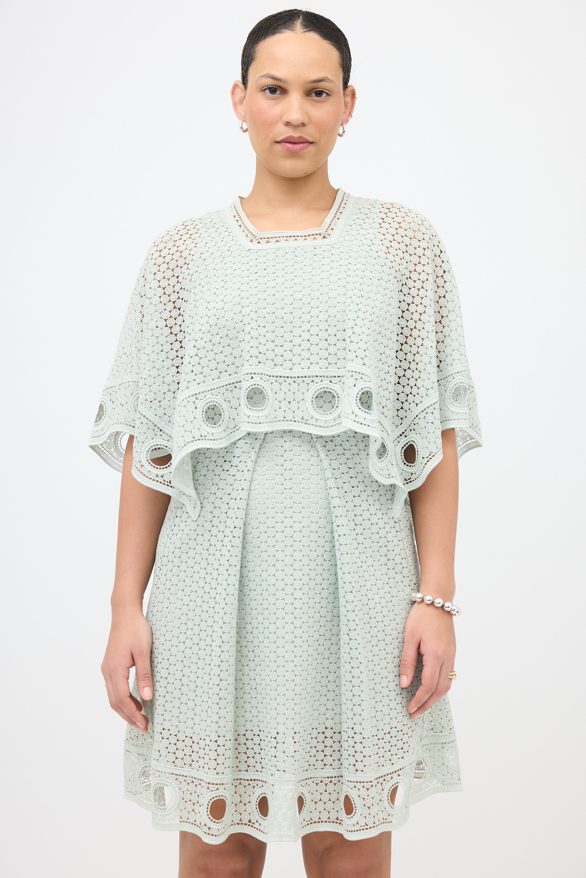 Chlo // SS 2015 Eyelet Cape Dress VSP Consignment Chlo // SS 2015 Eyelet Cape Dress VSP Consignment