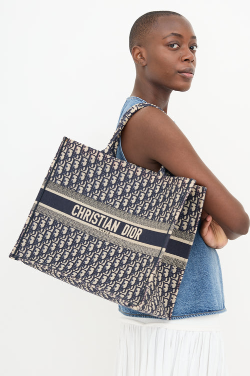 Dior 2019 Oblique Large Book Tote