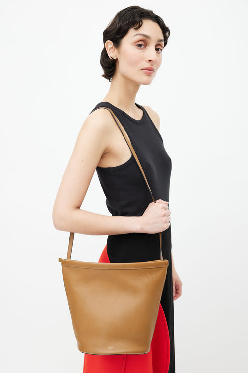 Celine 2018 Brown Leather Clasp Bucket Bag