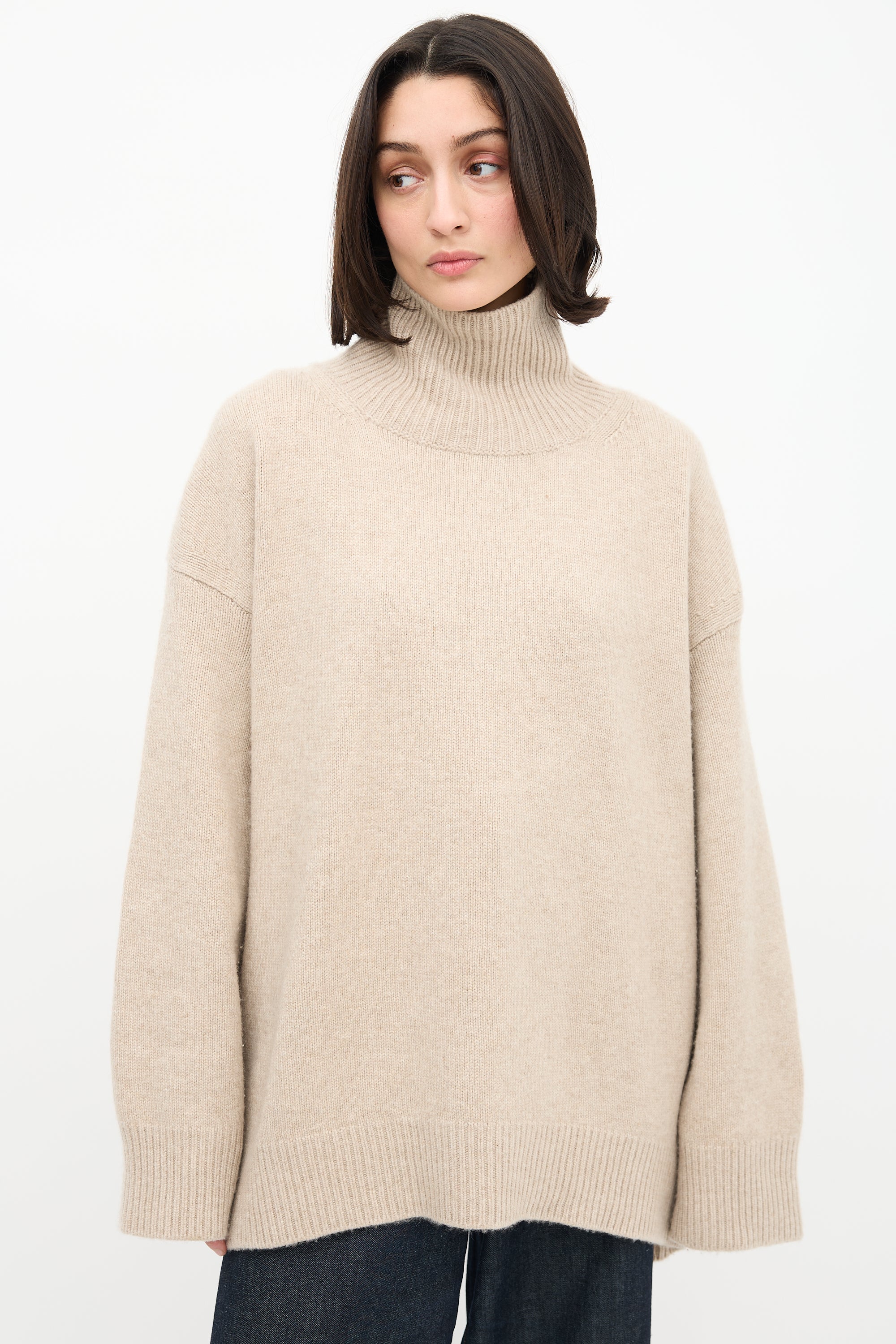 Celine // Cashmere Knit Turtleneck Sweater – VSP Consignment