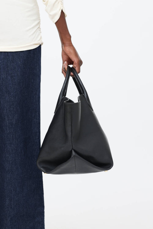 Khaite Leather Amelia Medium Tote Bag