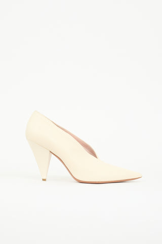 Celine Leather V-Neck Pump