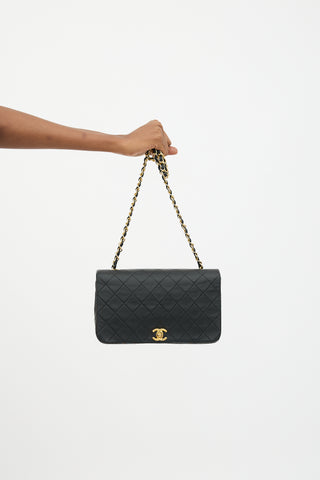 Chanel 1990s Quilted Medium Classic Full Flap Bag