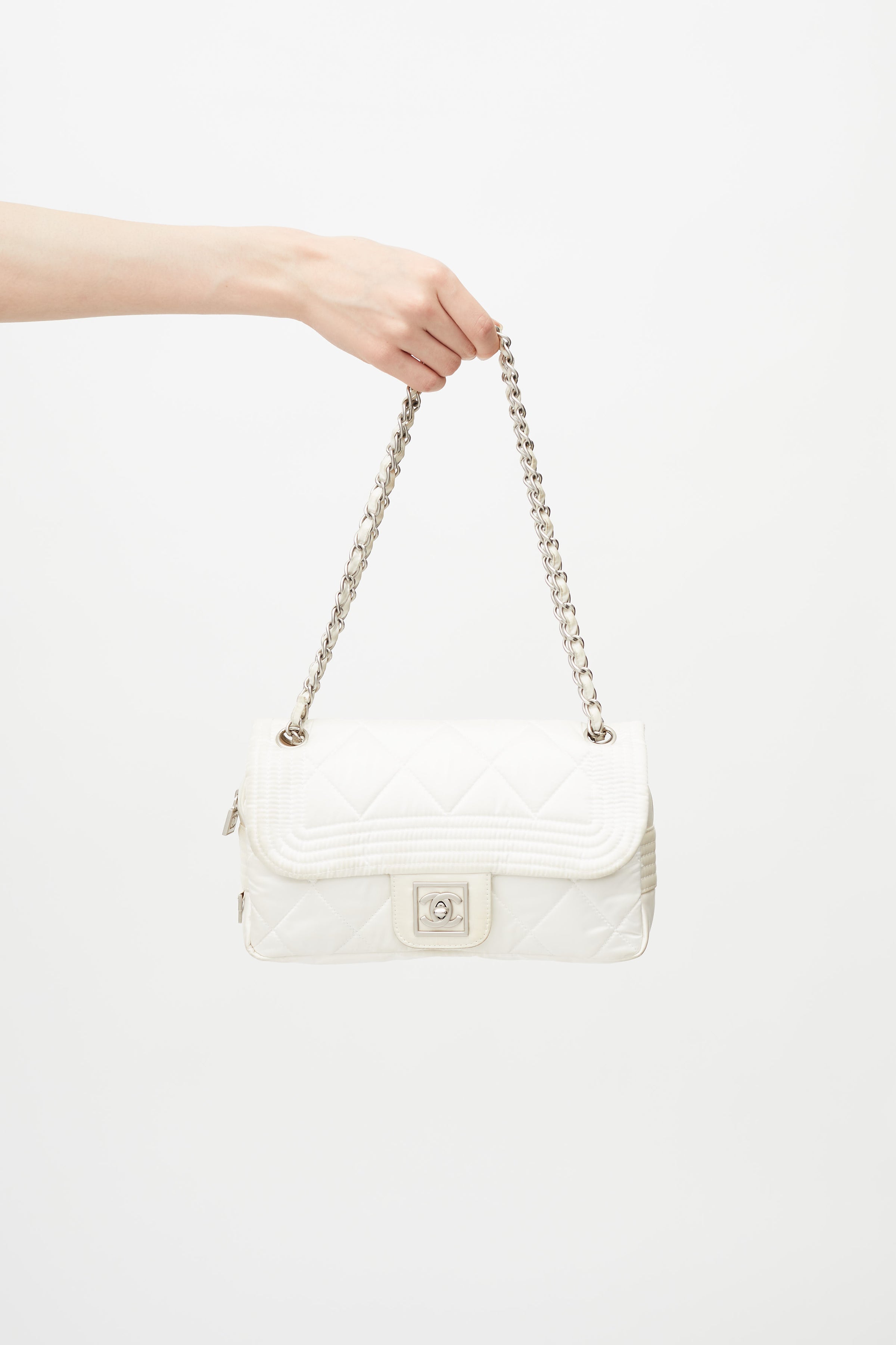 Chanel // 2005 White Nylon Ski Sport Flap Shoulder Bag – VSP Consignment