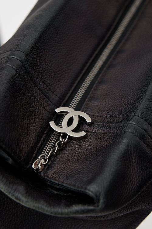 Chanel 2005 Leather Luxe Ligne CC Tote Bag