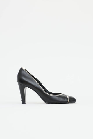 2008 Contrast Stitch Pump