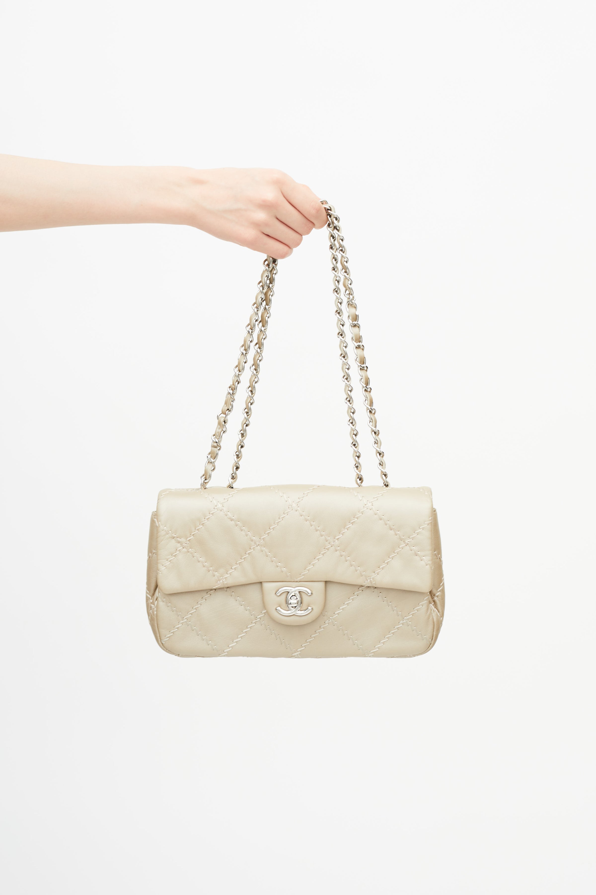 Chanel // Patent Classic Double Flap Handbag – VSP Consignment