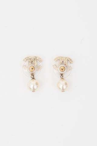 Chanel 2011 Faux Pearl CC Earrings