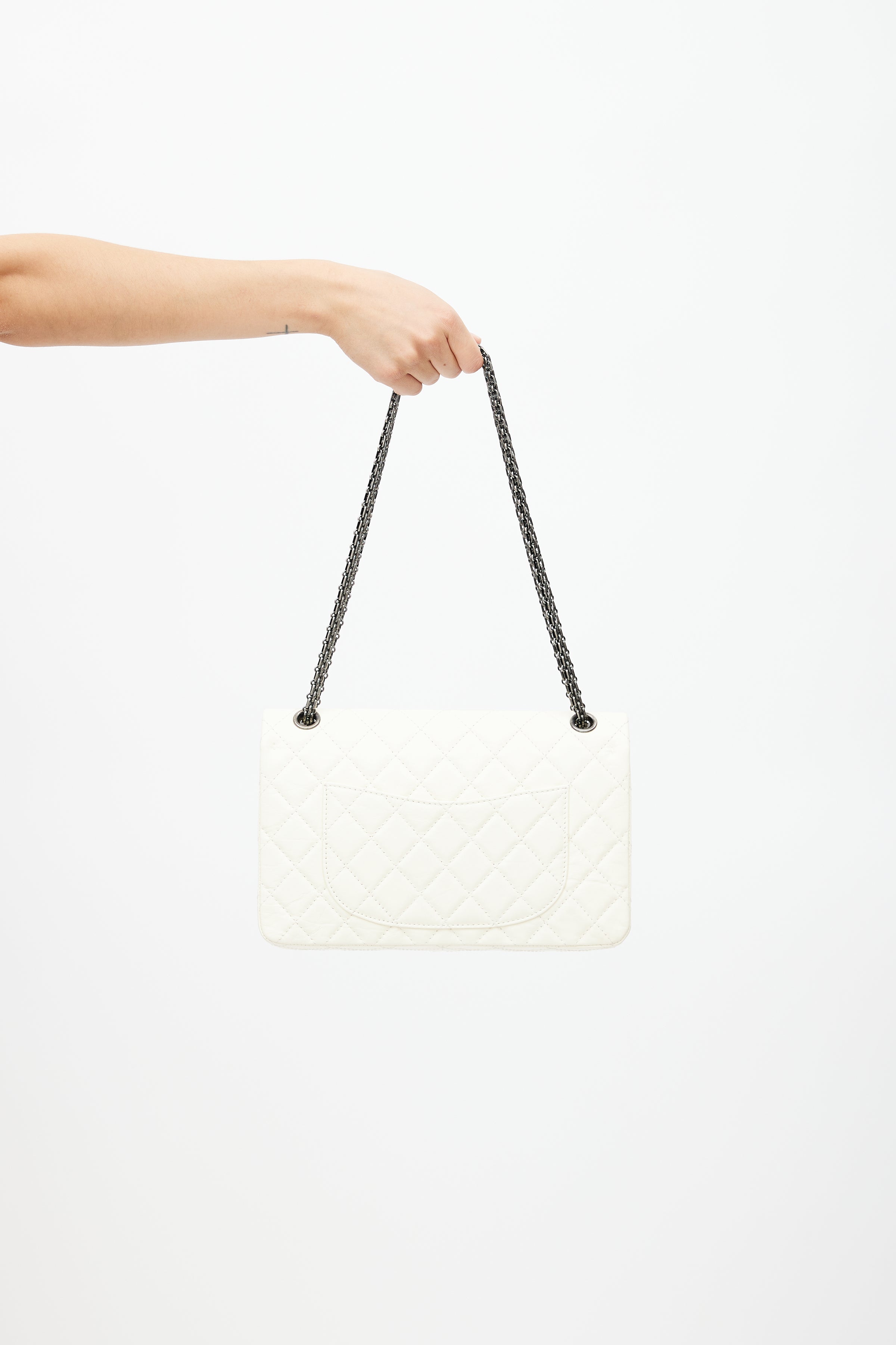 Chanel // 2012 Cream Quilted Leather 2.55 Reissue 226 Shoulder Bag – VSP  Consignment