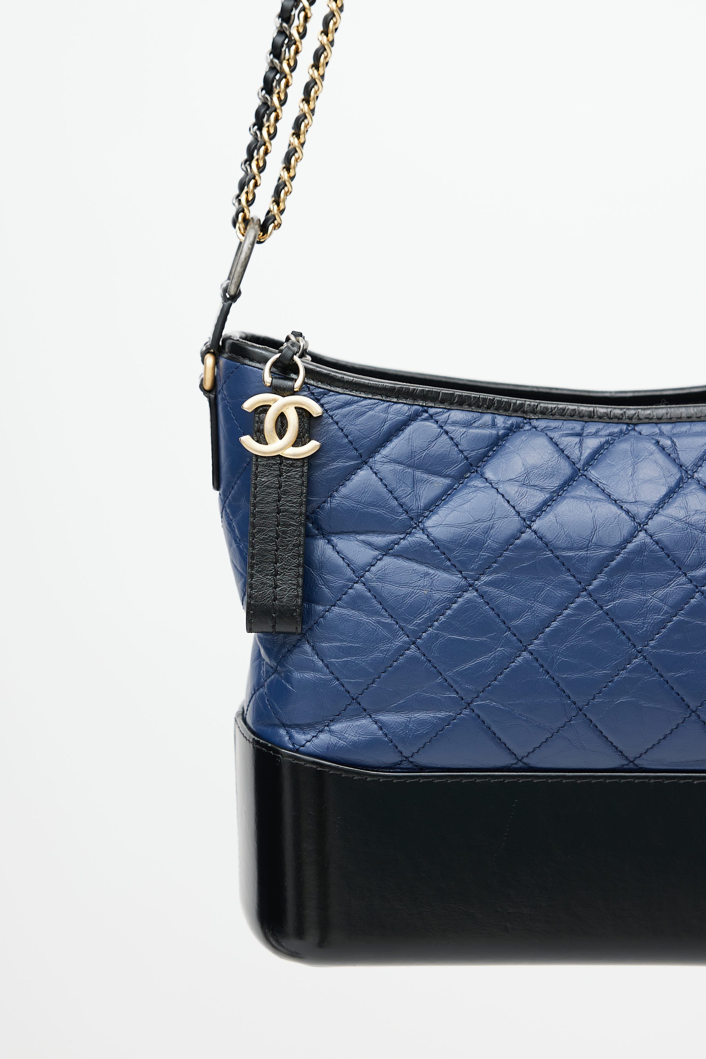 Chanel 2018 Gabrielle Black Quilted Leather Cosmetic Clutch Bag