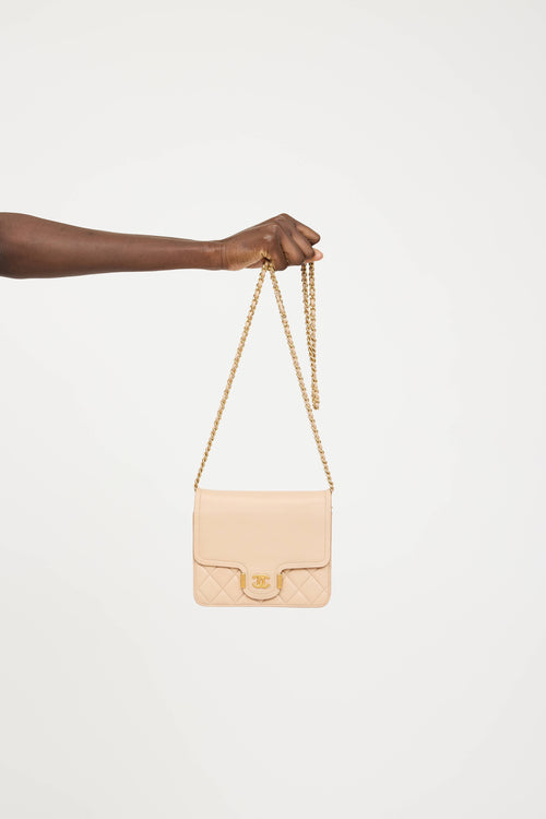 Chanel 2018 Archi Chic Wallet On Chain Bag