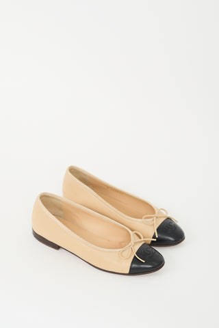 Chanel Beige & Black Bow Ballet Flat