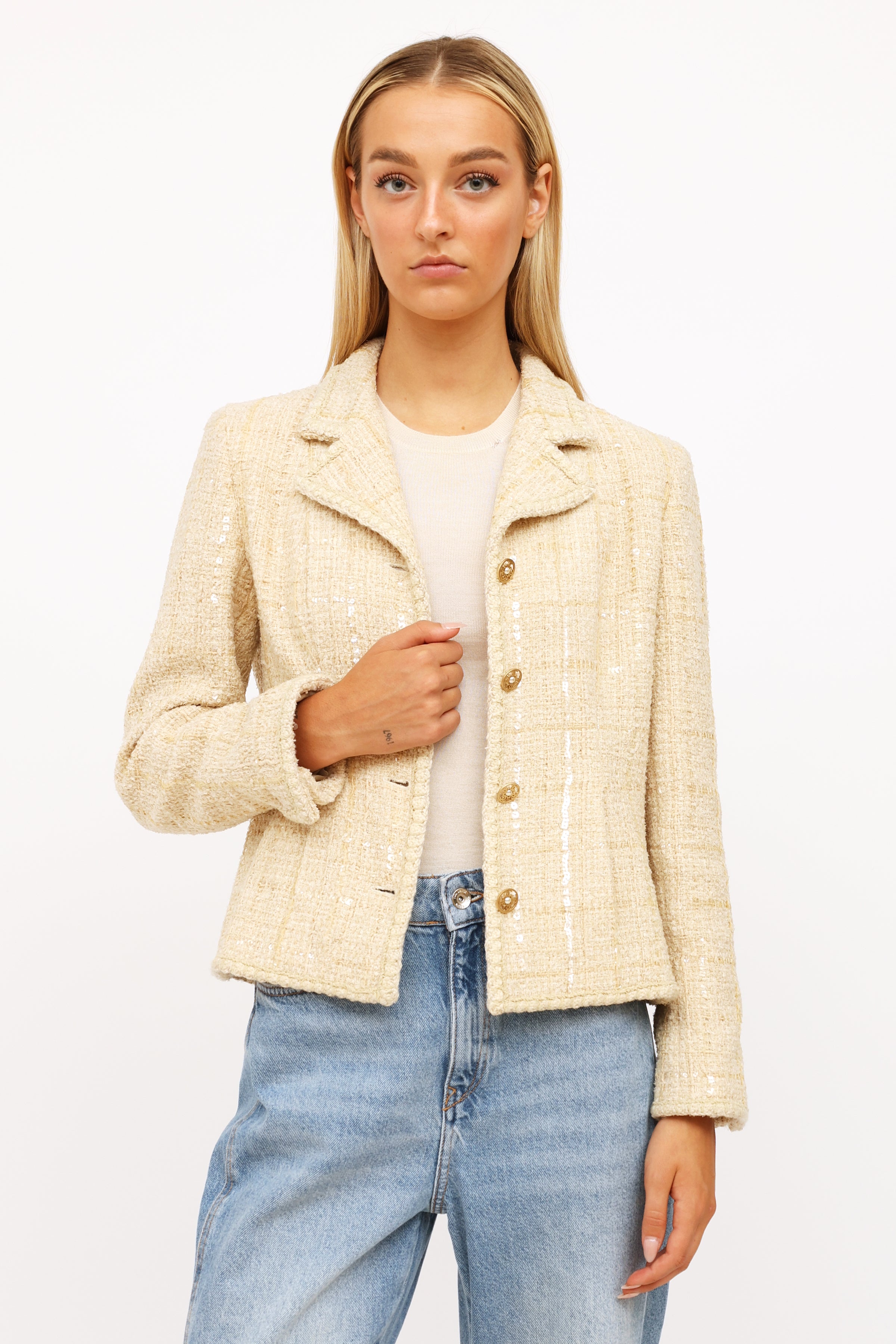 Chanel // 2001 Cream Tweed & Sequin Jacket – VSP Consignment