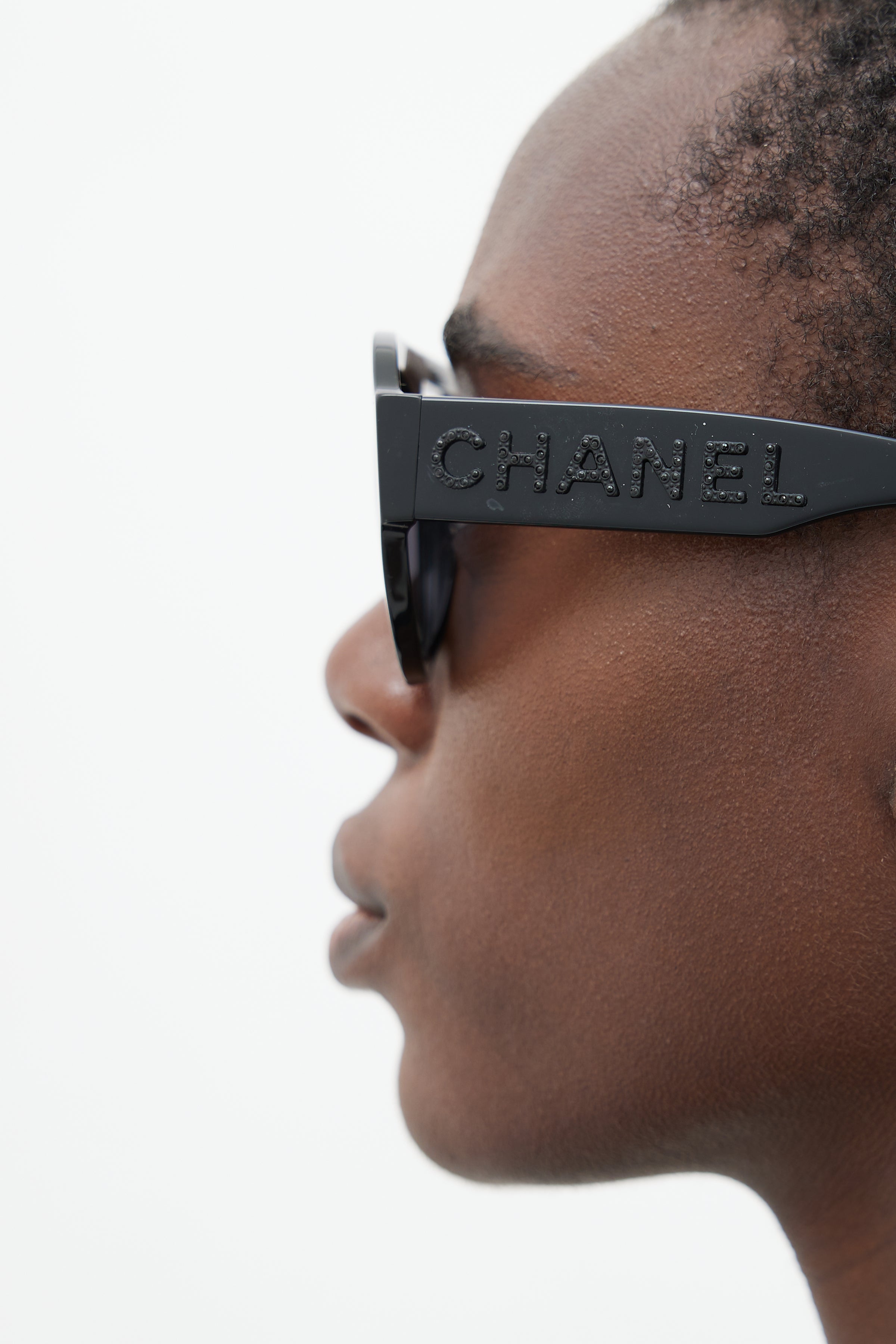 Chanel // Black 5419-B Aviator Sunglasses – VSP Consignment