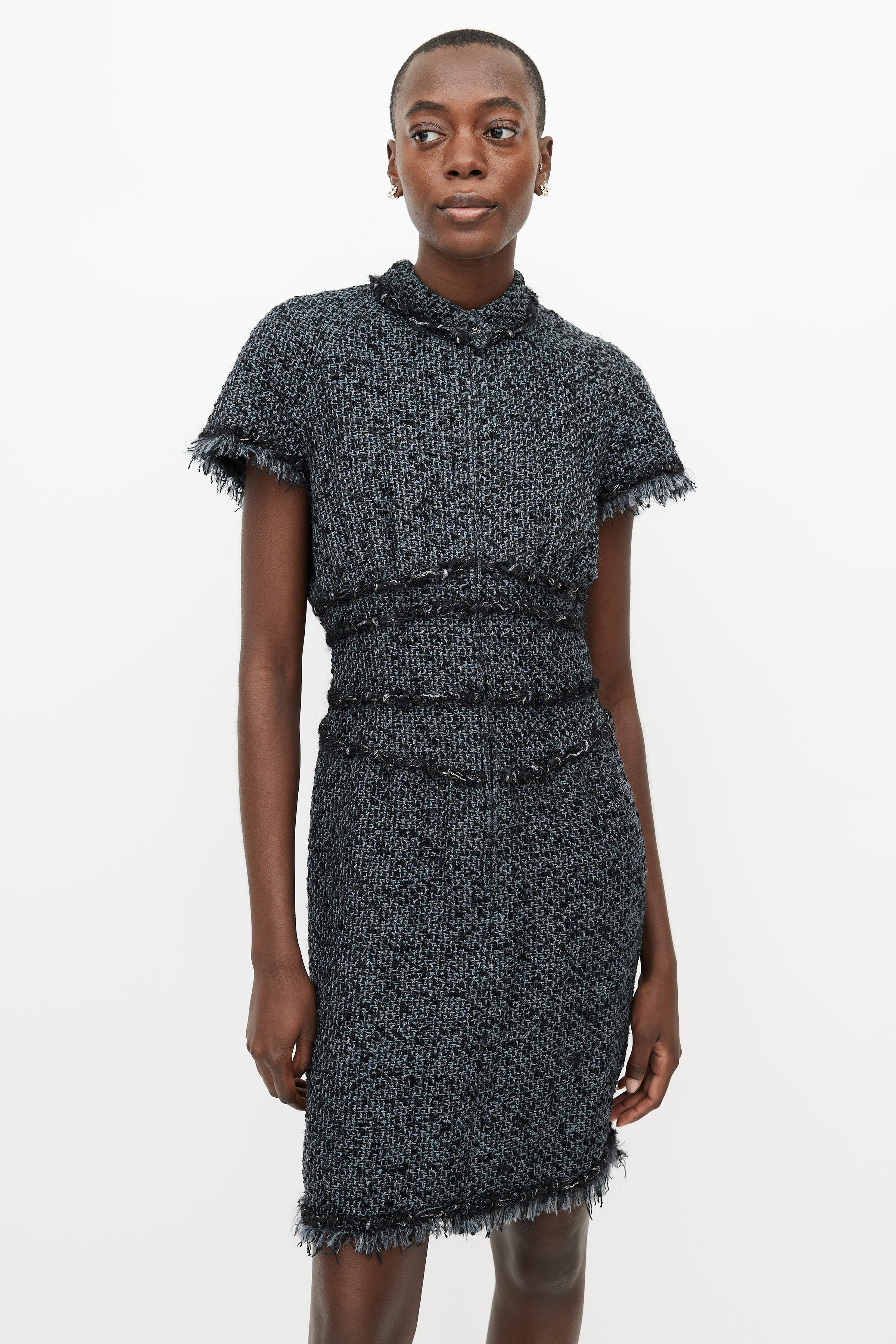 Tweed mid-length dress Chanel Beige size S International in Tweed - 36147264
