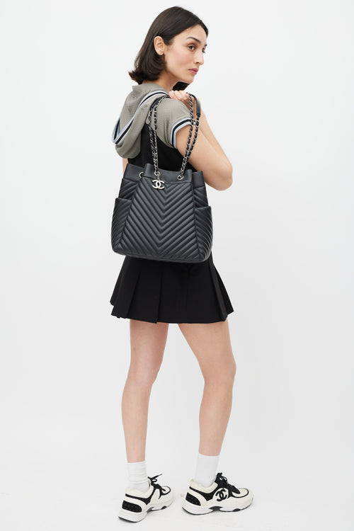 Chanel 2016/17 Black Leather Urban Spirit Bucket Bag