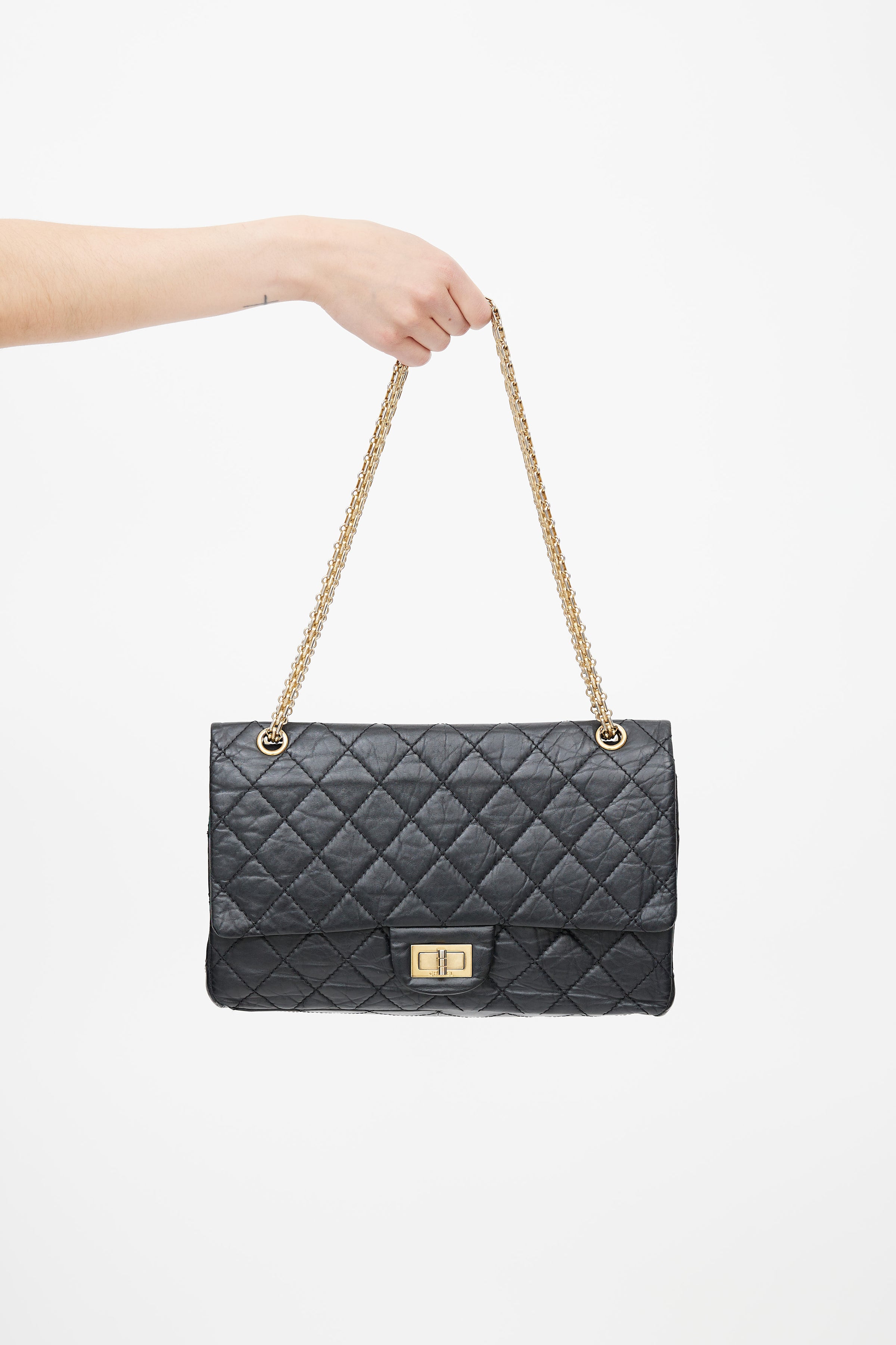 Chanel // 2009S Black Quilted 2.55 Reissue 226 Flap Bag – Vsp Consignment
