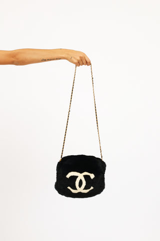 New and Gently Used Chanel Bags, Accessories & Clothing – Page 11 – VSP  Consignment