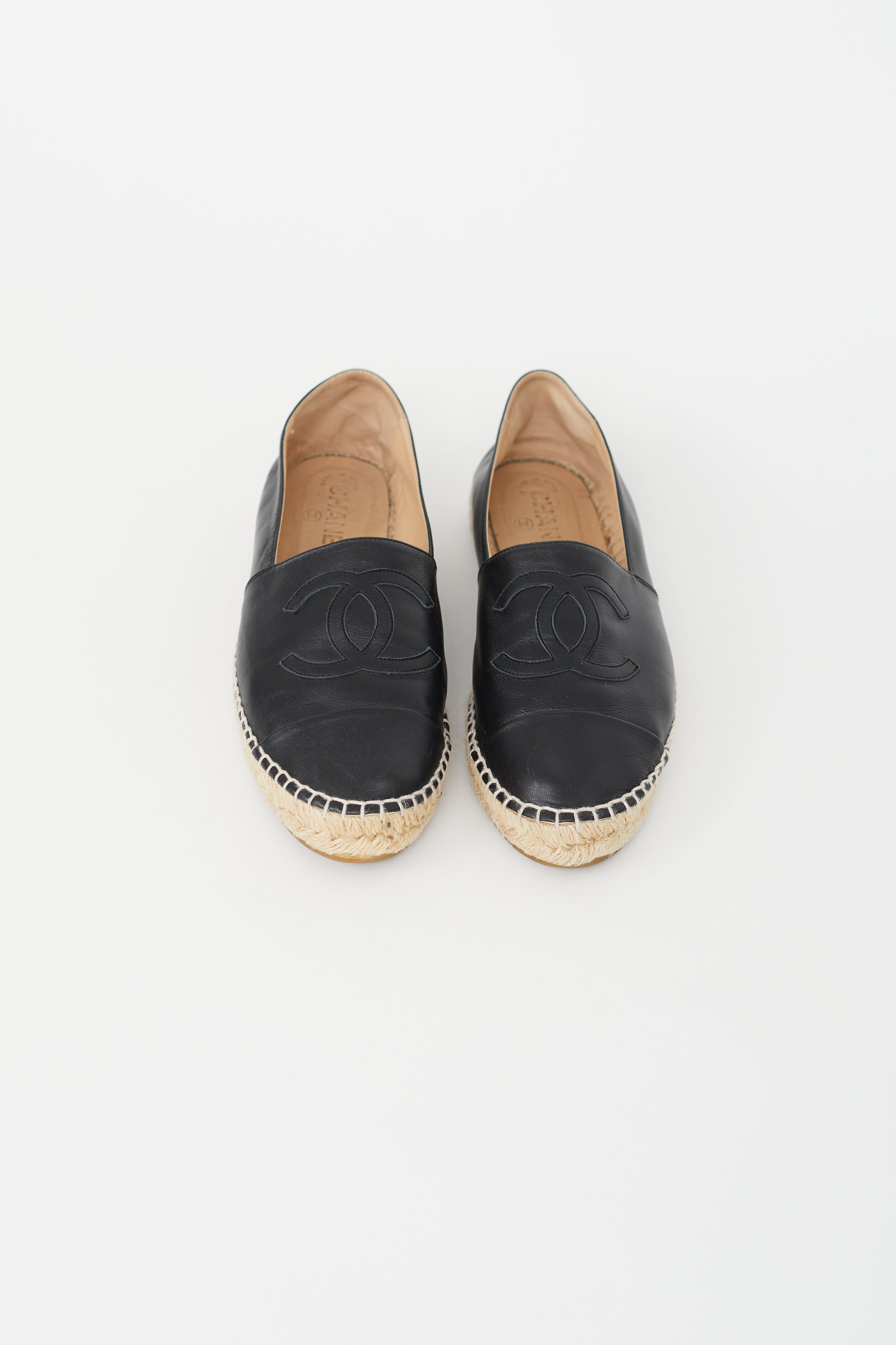 Chanel Interlocking CC Logo Leather Espadrilles - Black Flats, Shoes -  CHA890552
