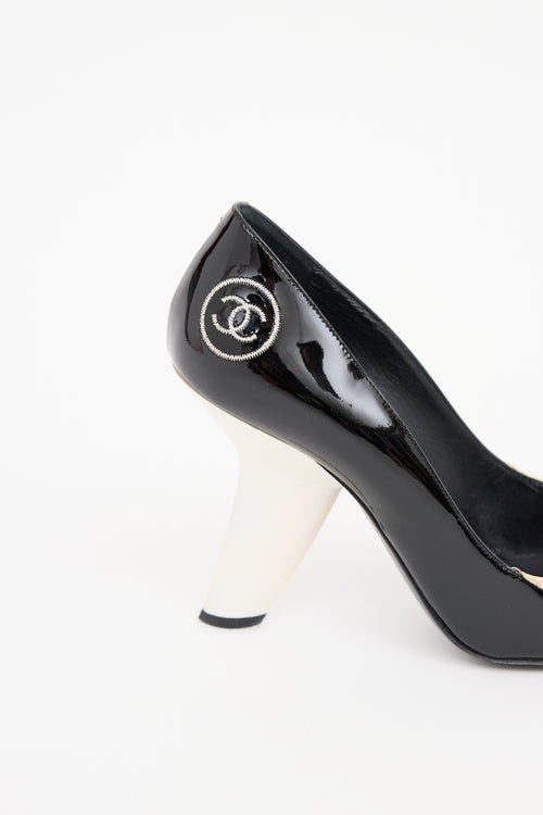 Chanel Black & Cream Patent Cruise 2008 Pump Heel