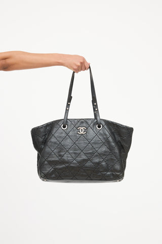 Chanel 2009/10 On The Road Tote Bag