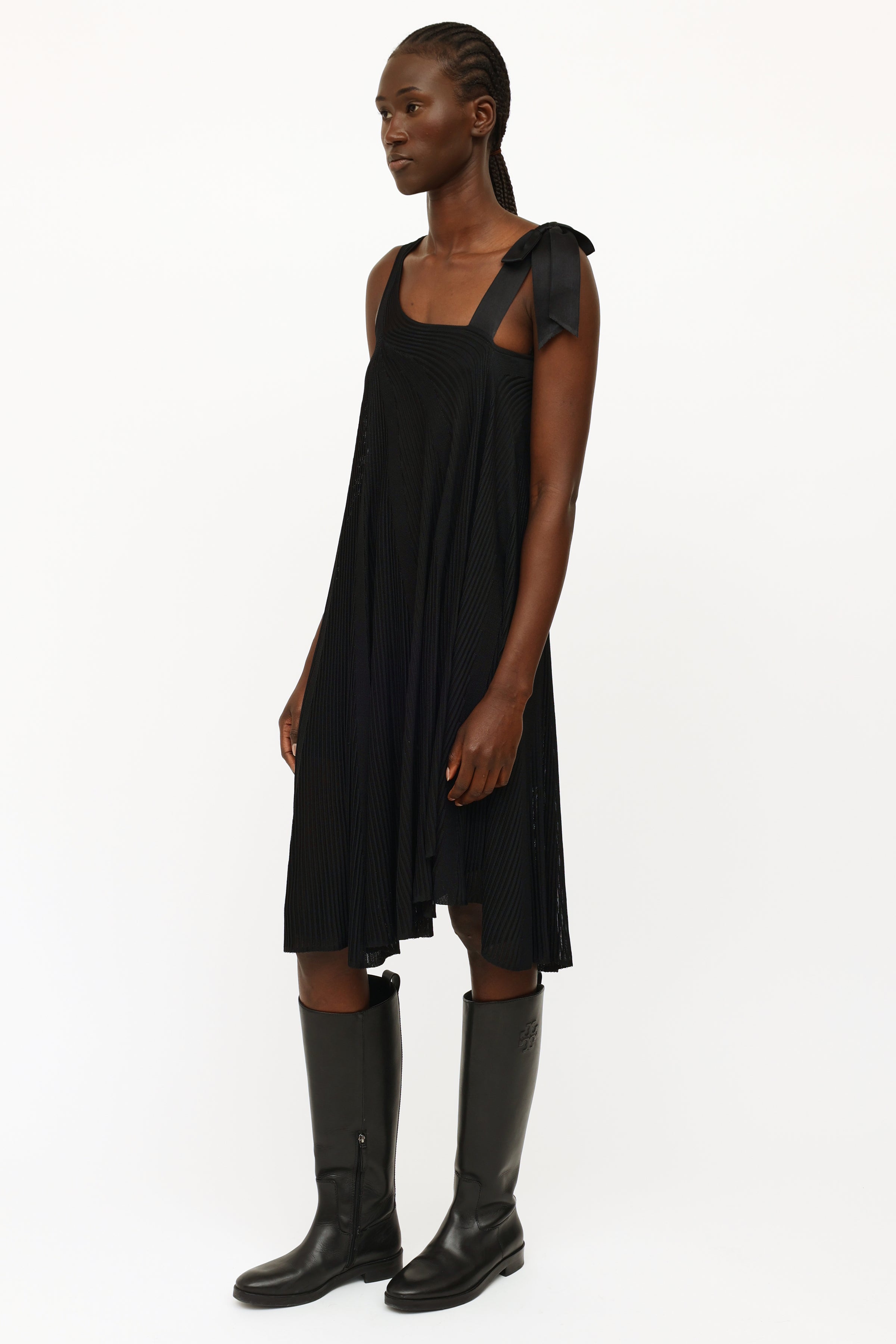 Chanel // Black Silk Ribbon Bow Dress – VSP Consignment