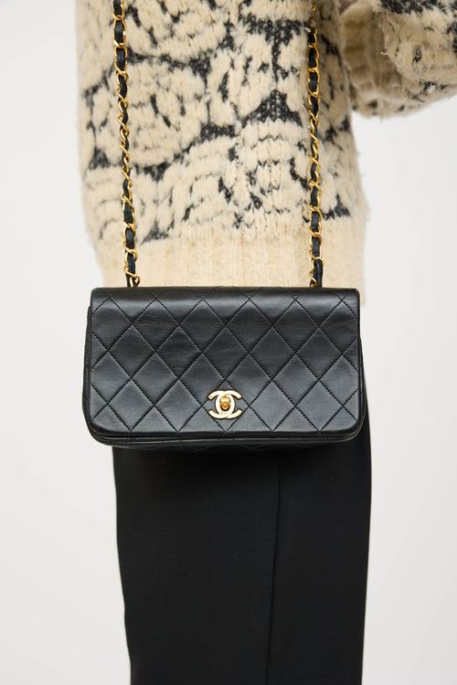 Chanel 1998-99 Turnlock Full Flap  Bag