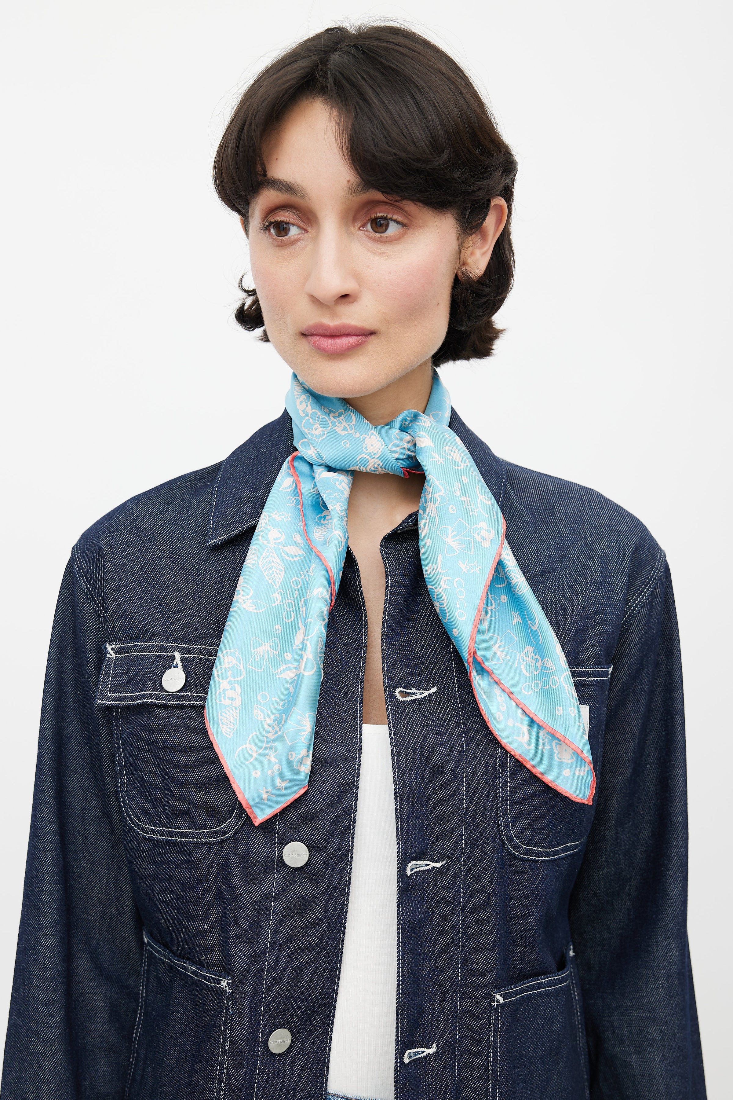 Chanel // Blue & White Floral Silk Scarf – VSP Consignment