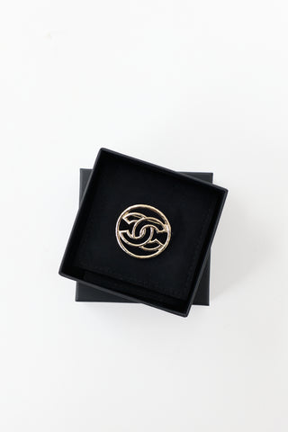 Chanel 2017 Hammered Metal CC Brooch