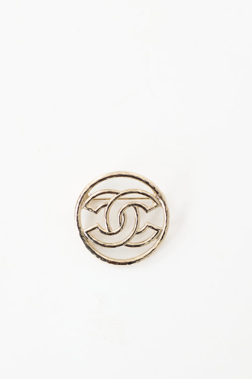 Chanel 2017 Hammered Metal CC Brooch