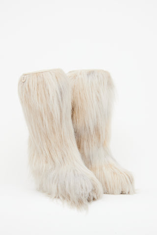 Chanel Fall 2010 Cream Faux Fur CC Boots