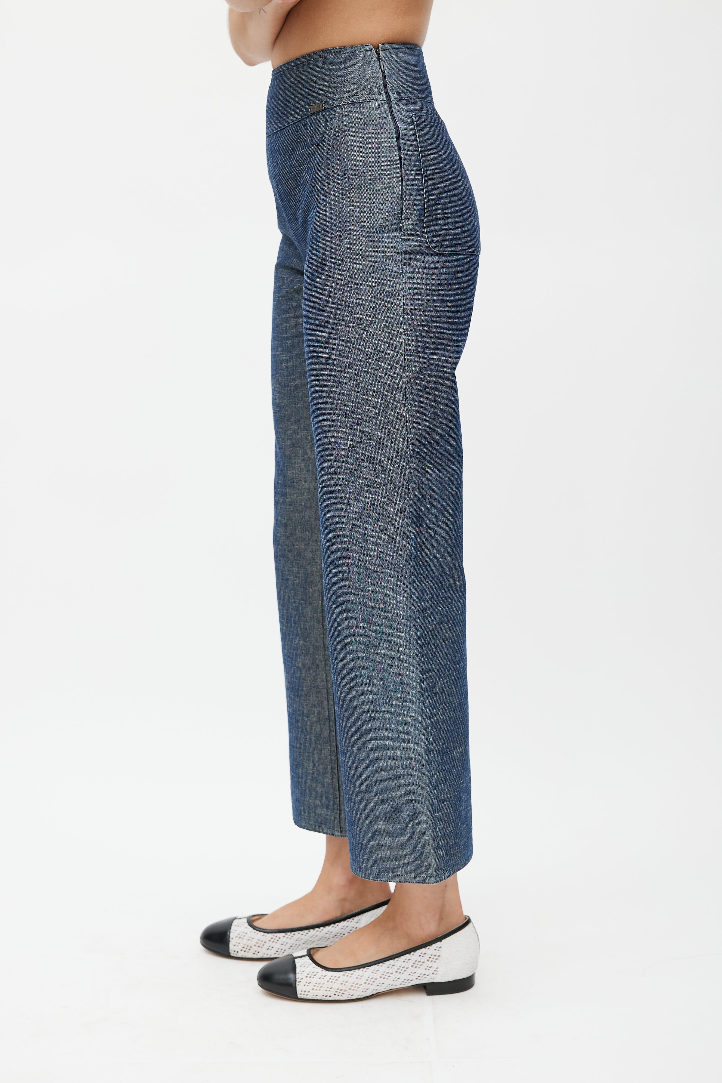 Chanel // Cruise 2000 Mid Wash Wide Leg Jeans – VSP Consignment