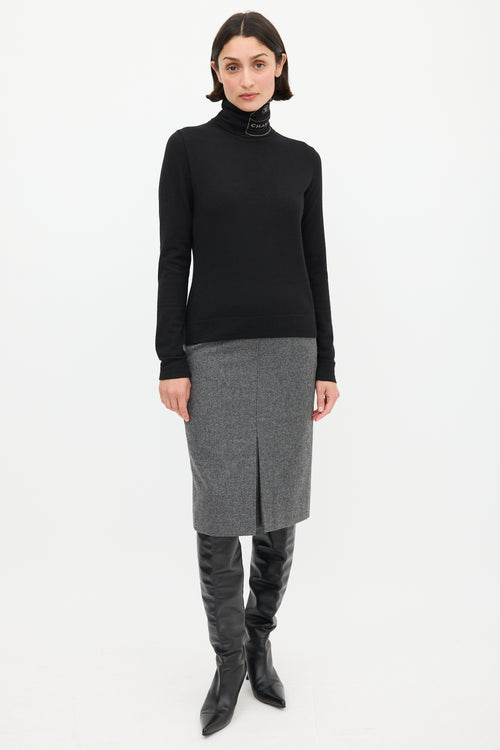 Chanel F/W 2004 Black & Beige Cashmere Turtleneck