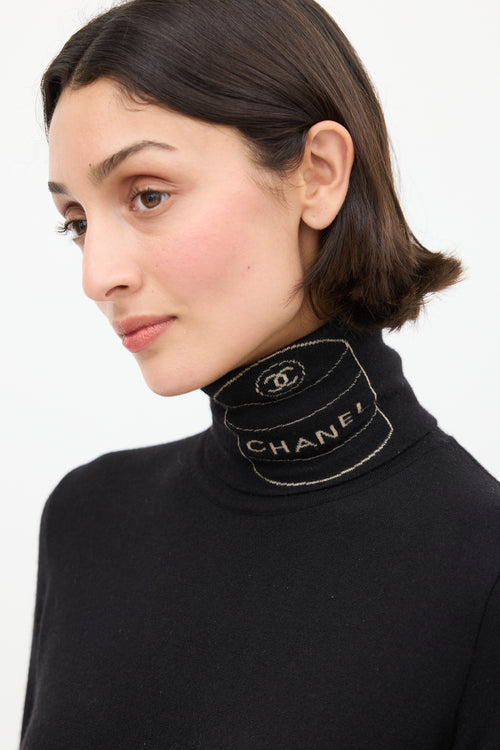 Chanel F/W 2004 Black & Beige Cashmere Turtleneck