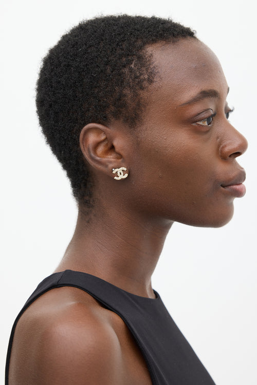 Chanel F/W 2021 Silver Faux Pearl Logo Earring