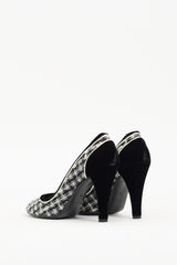 Chanel Fall 2004 Black & White Tweed Pump
