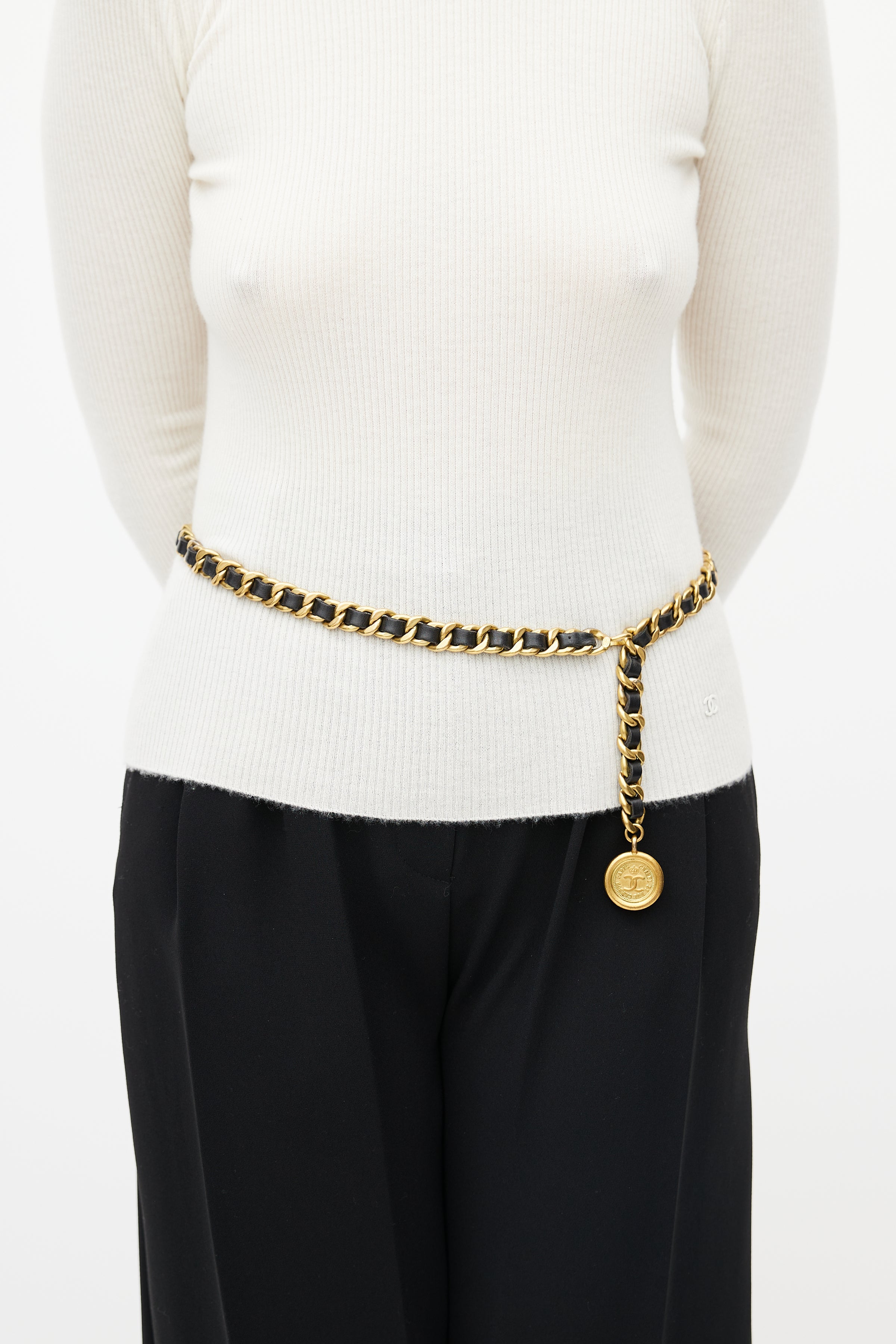 Chanel // Gold & Black Leather Chainlink Charm Belt – VSP Consignment