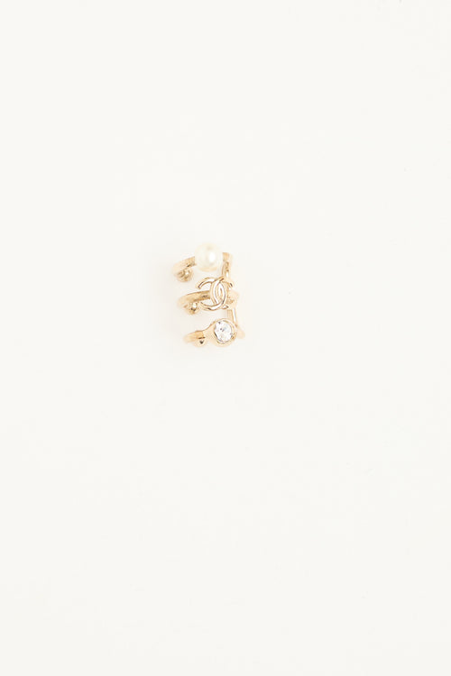 Chanel2024 Faux Pearl Crystal Logo Ear Cuff