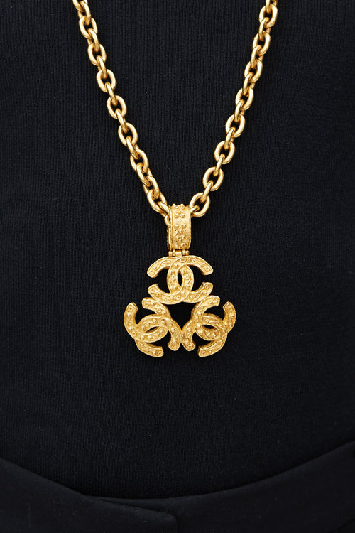 Chanel Gold Tri-Logo Çhain Link Necklace