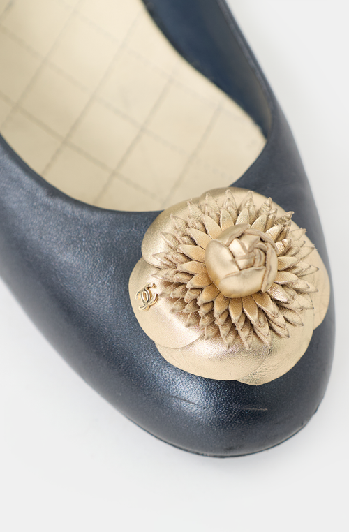 Leather CC Flower Pump